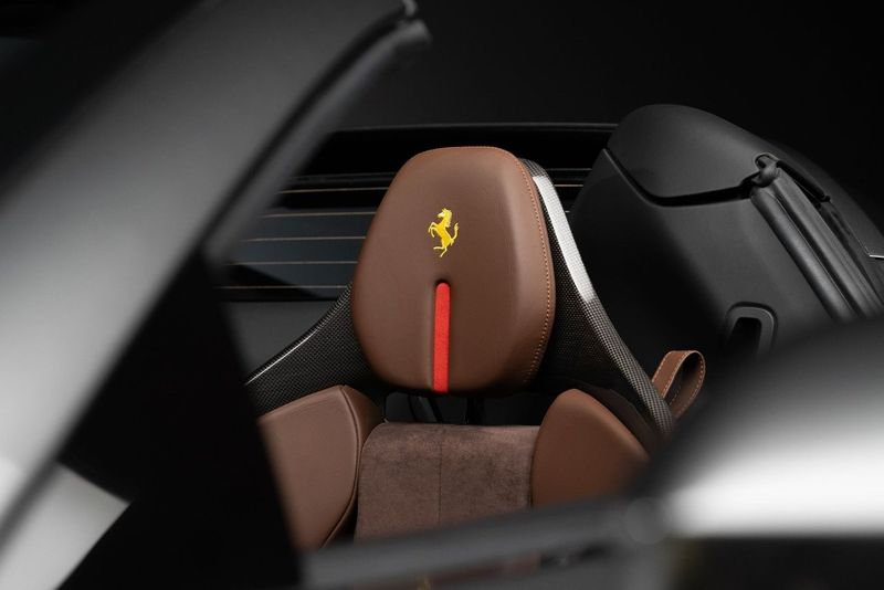 Ferrari 296 bild 12