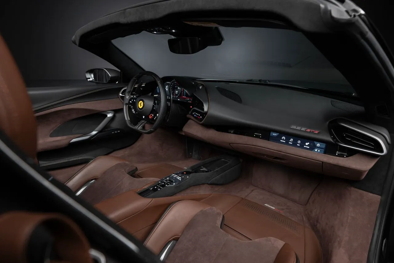 Vehicle image 21