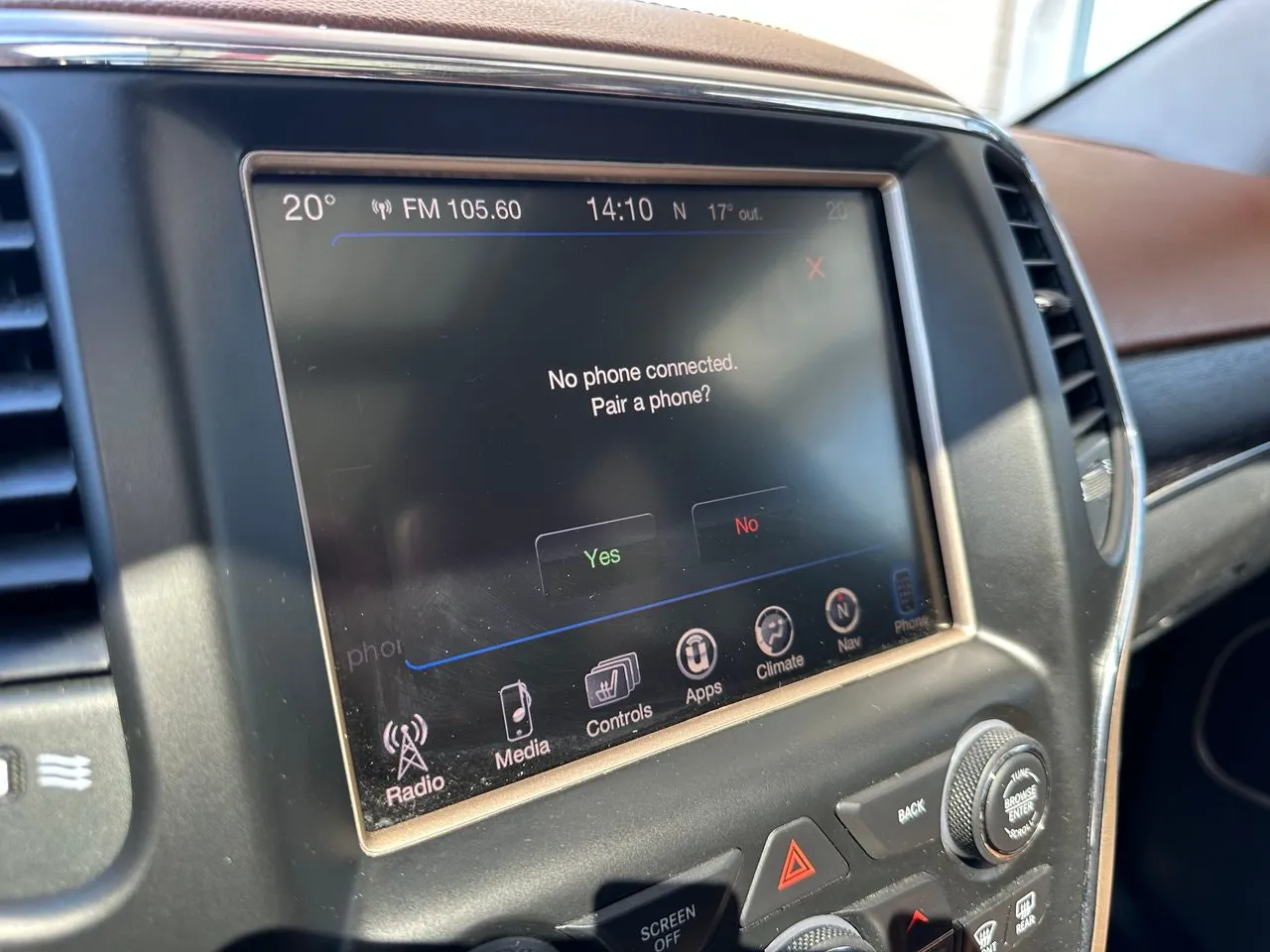 Vehicle image 23