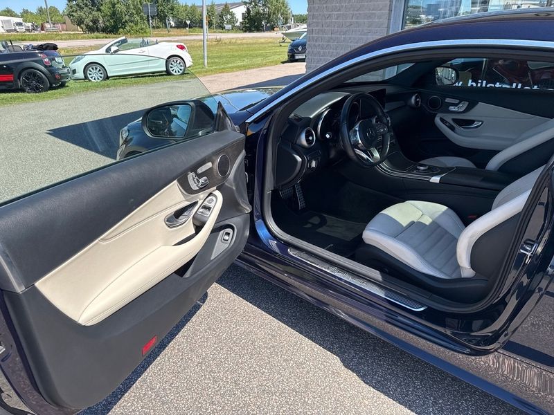 Mercedes C300 bild 4