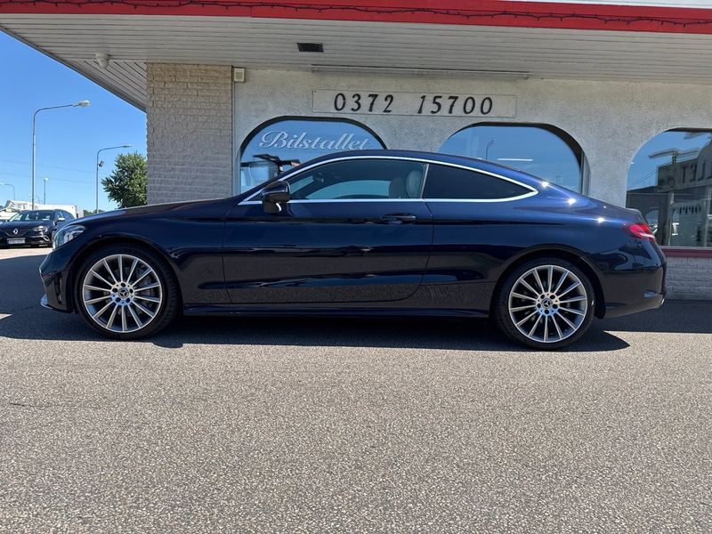 Mercedes C300 bild 2