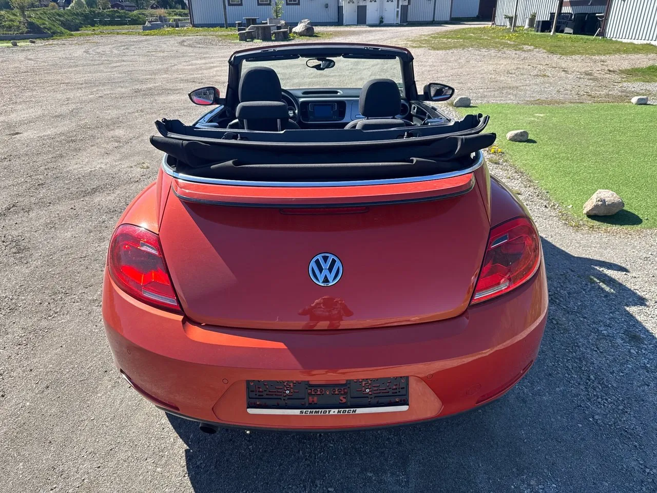 Vehicle image 25