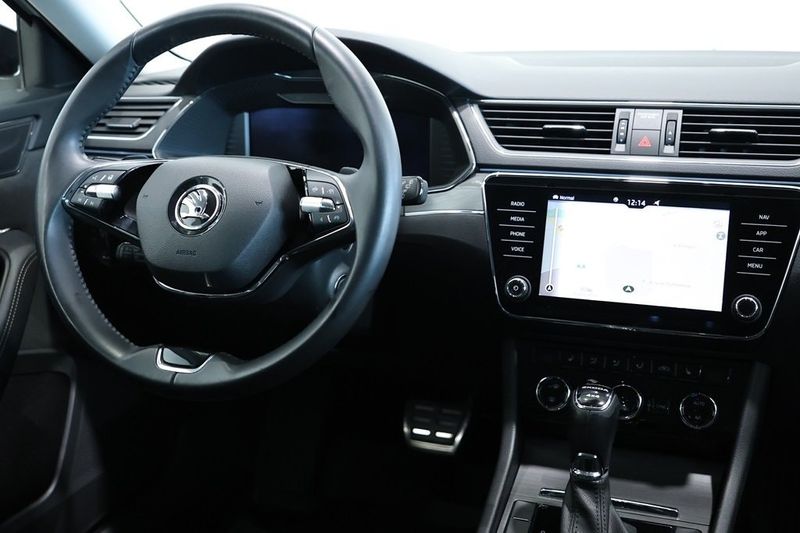 Skoda Superb bild 8