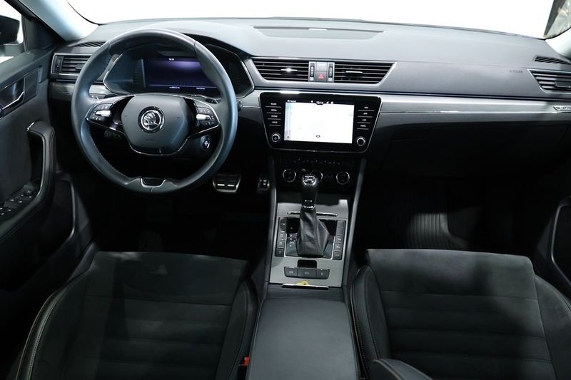 Skoda Superb bild 7