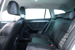 Skoda Superb bild 10