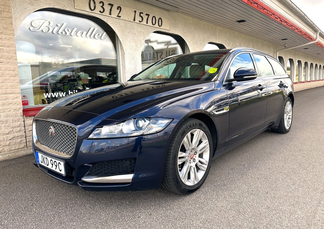 Jaguar XF