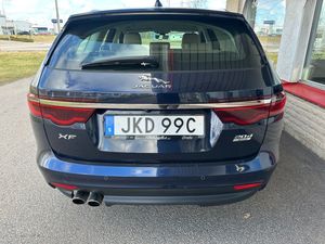 Jaguar XF bild 8