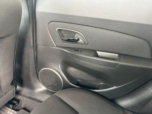 Chevrolet Cruze bild 14