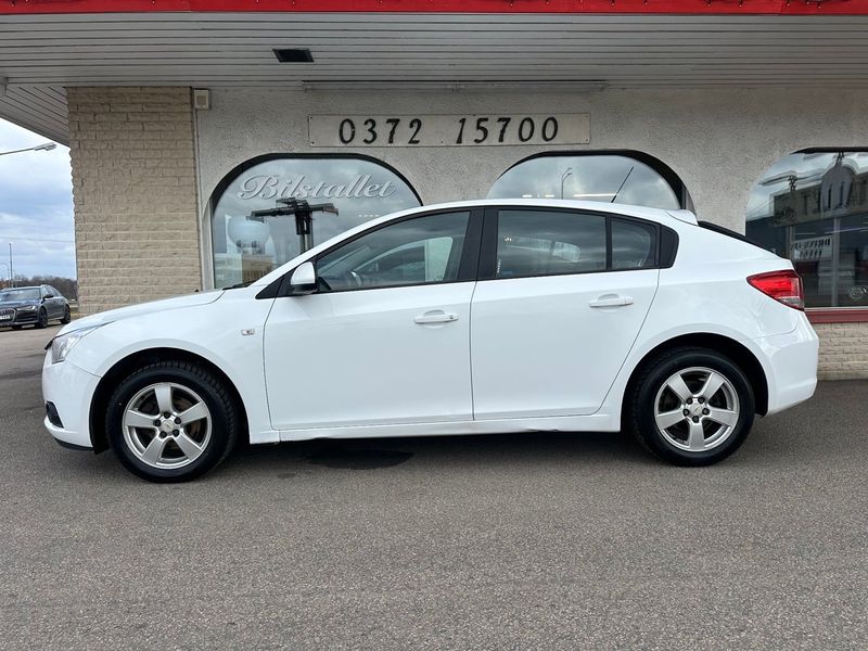 Chevrolet Cruze bild 2