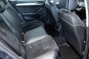 Volkswagen Passat bild 6