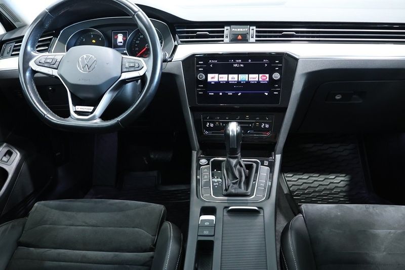 Volkswagen Passat bild 9