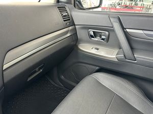 Mitsubishi Pajero bild 25