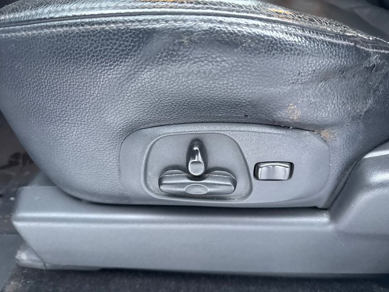 Mitsubishi Pajero bild 14