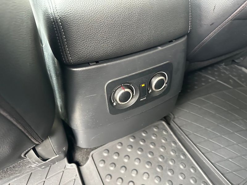 Mitsubishi Pajero bild 30