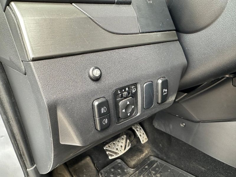 Mitsubishi Pajero bild 19