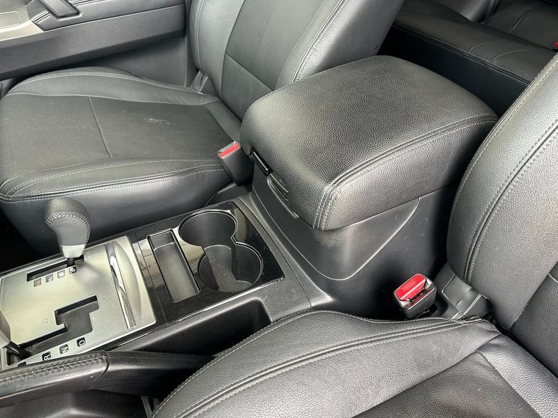 Mitsubishi Pajero bild 18