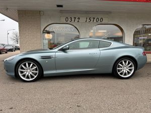 Aston Martin DB9 bild 2