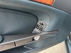 Aston Martin DB9 bild 21