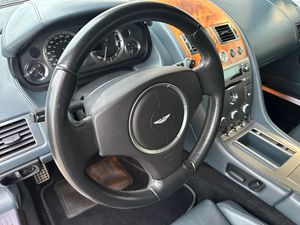 Aston Martin DB9 bild 5