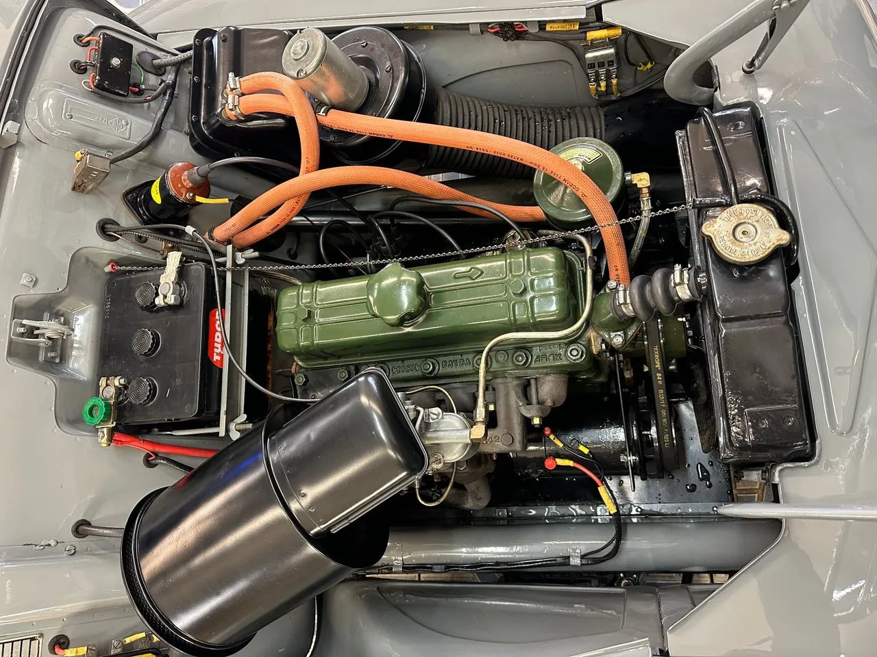 Vehicle image 8