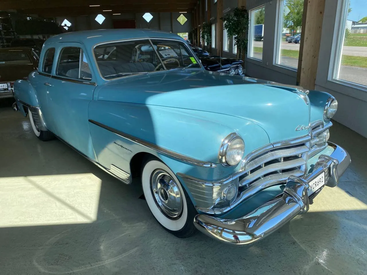 Vehicle image 15
