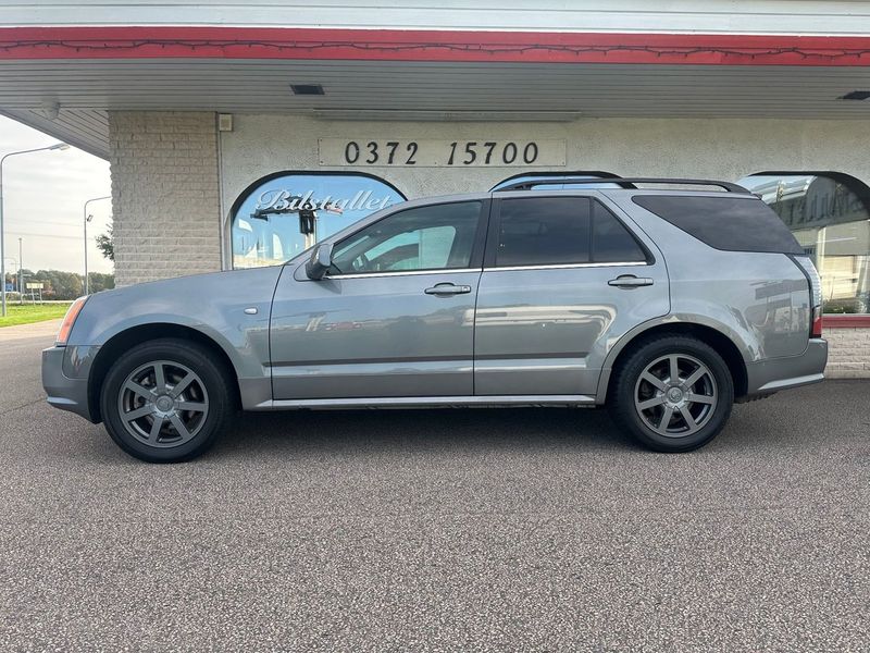 Cadillac SRX bild 2