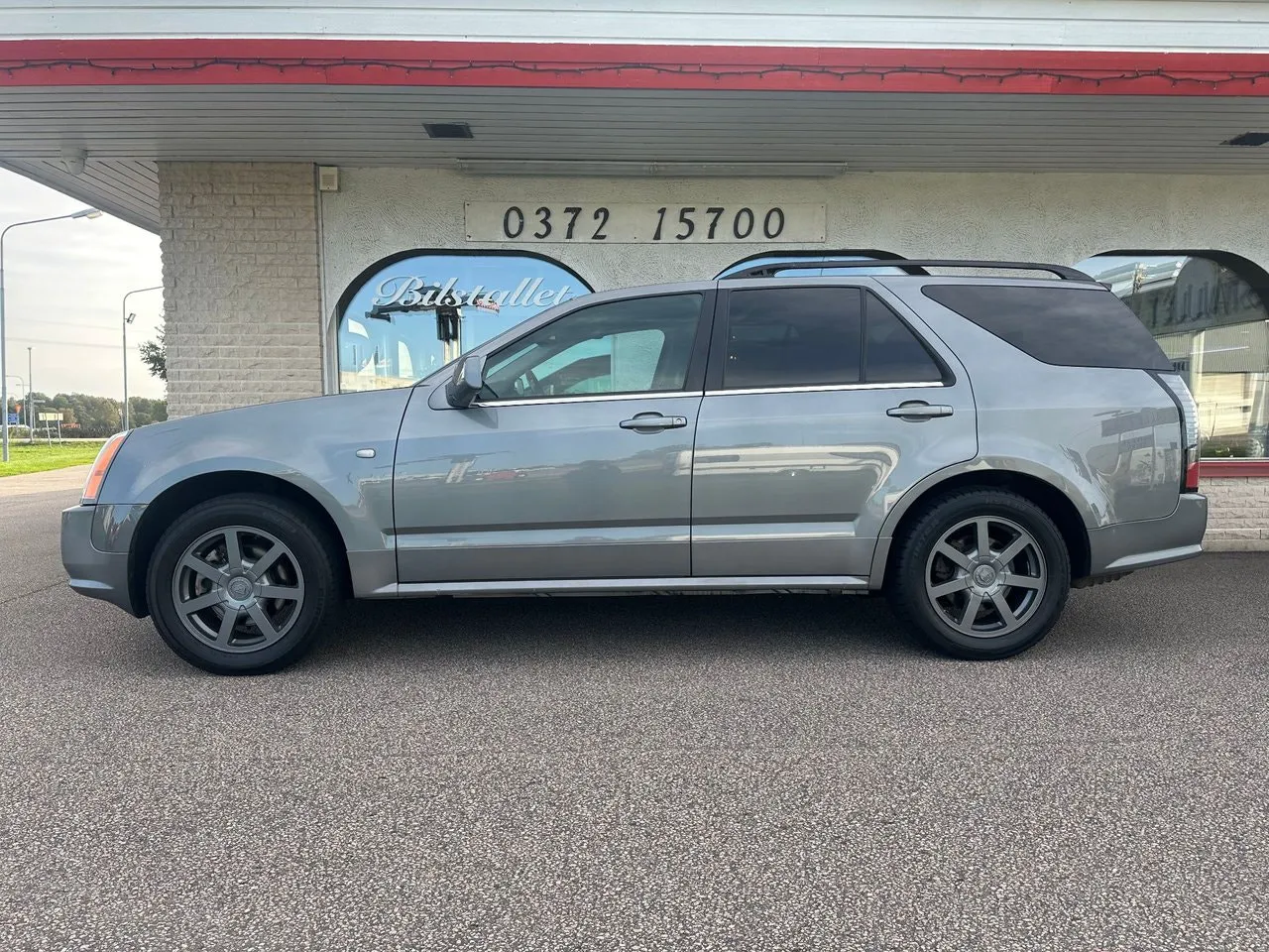 Vehicle image 1
