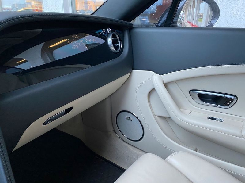 Bentley Continental bild 27