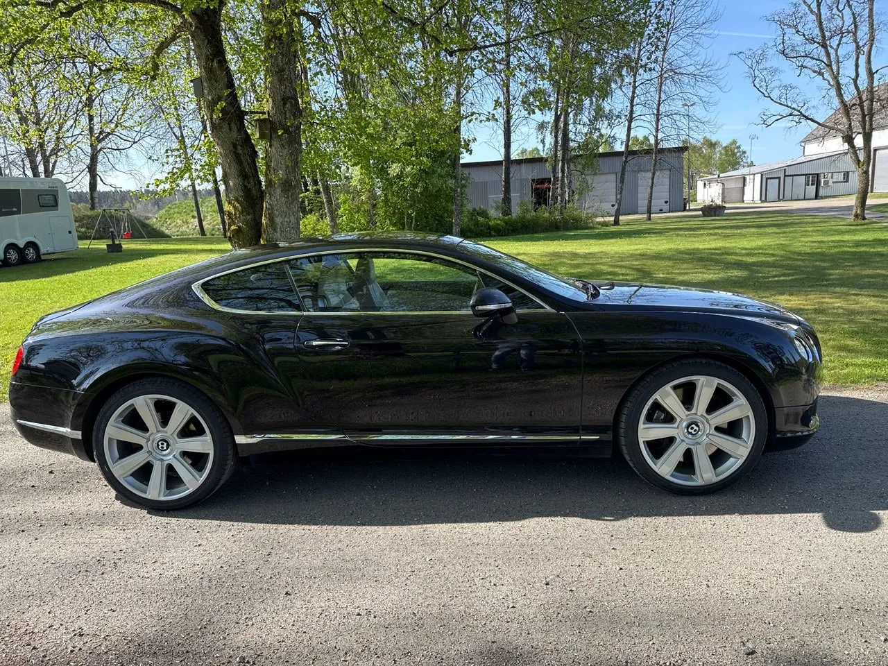 Vehicle image 34