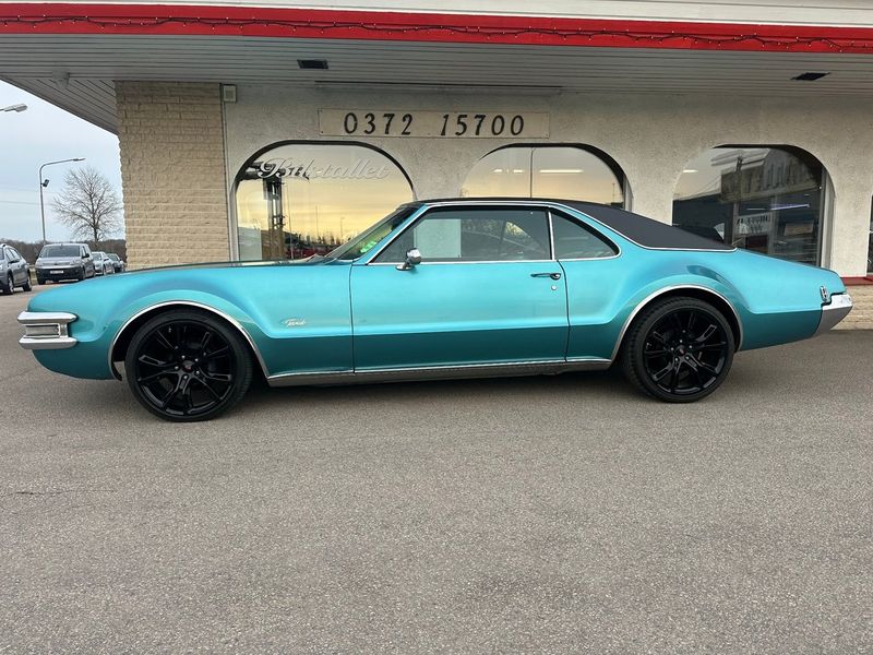 Oldsmobile Toronado bild 2