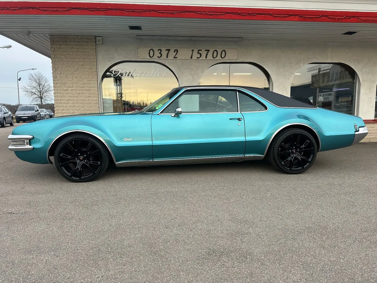 Vehicle image 1