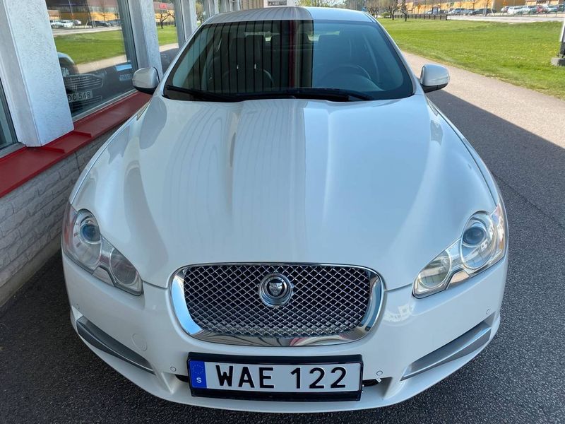 Jaguar XF bild 9