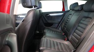 Volkswagen Passat bild 8
