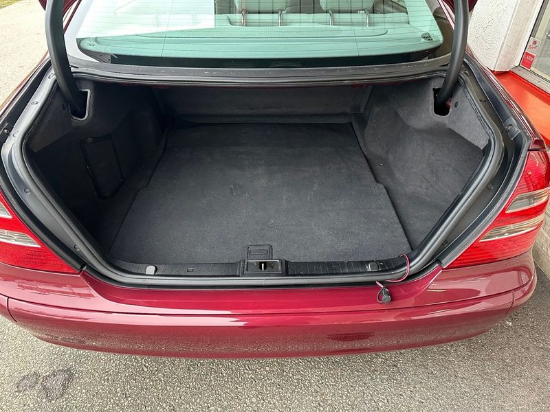 Mercedes E220 bild 7