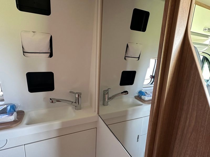 Weinsberg CaraBus bild 16