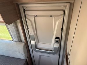Knaus R12 bild 34