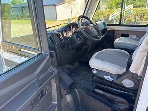 Knaus R12 bild 4