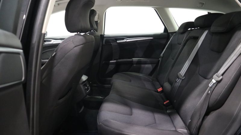 Ford Mondeo bild 7