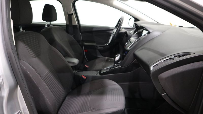 Ford Focus bild 7