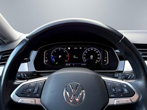 Volkswagen Passat bild 9