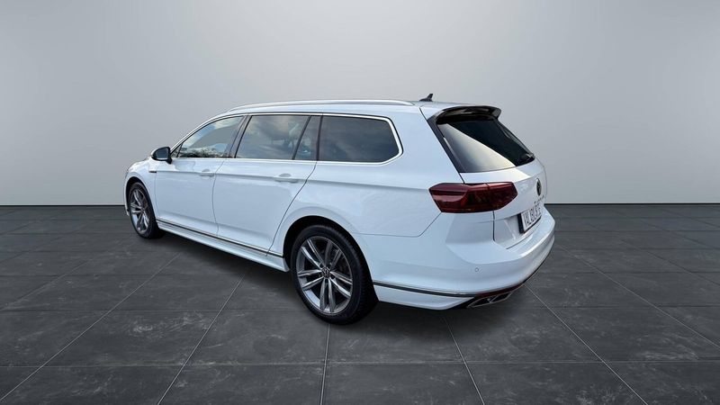 Volkswagen Passat bild 3
