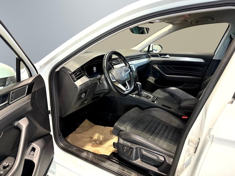 Volkswagen Passat bild 10