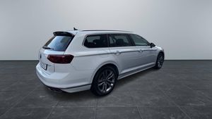 Volkswagen Passat bild 4