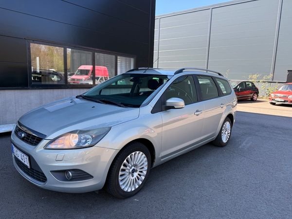 Ford Focus Kombi 1.8 Flexifuel 125hkTitanium OUTLET - 2009