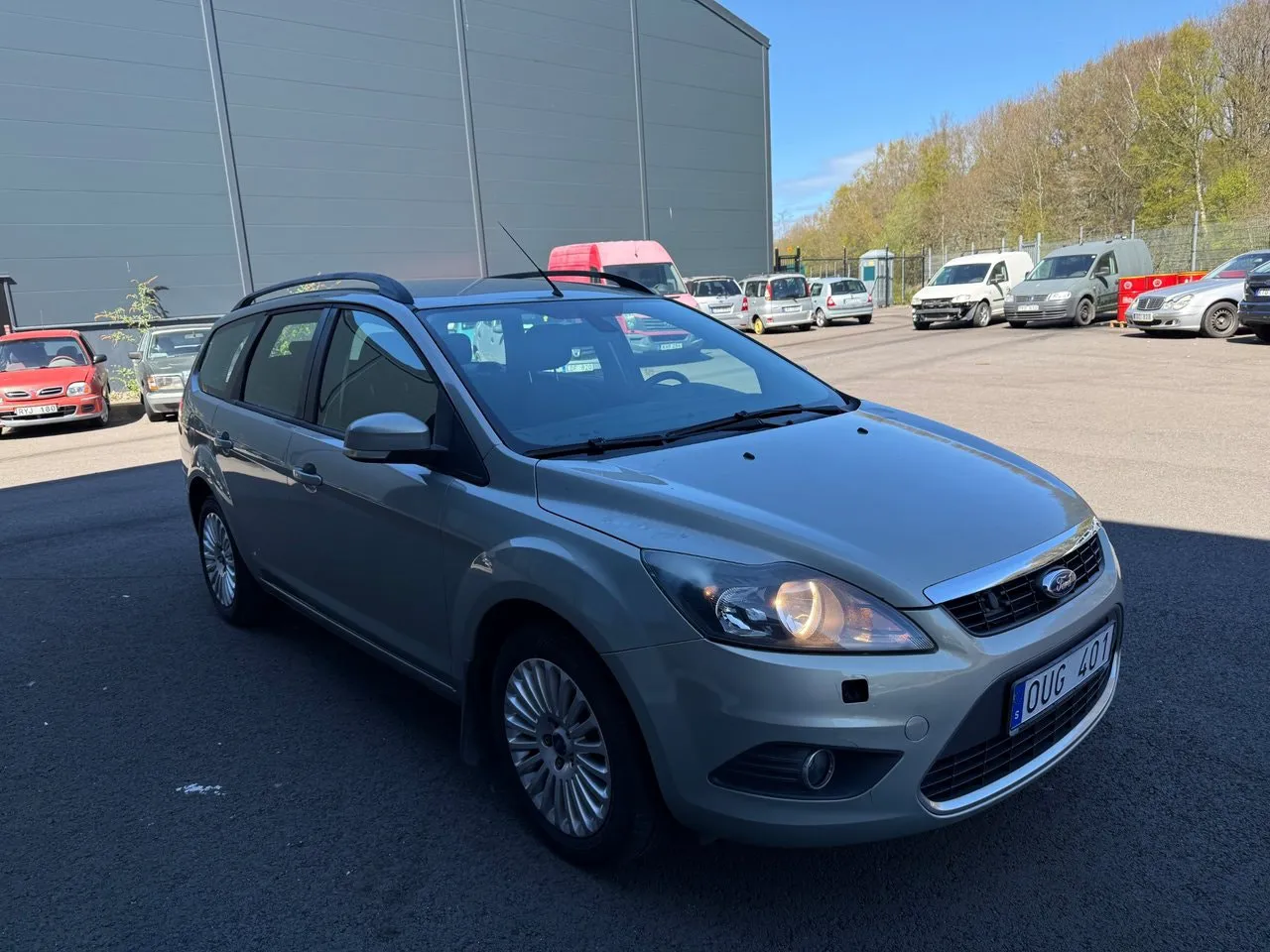 Vehicle image 1