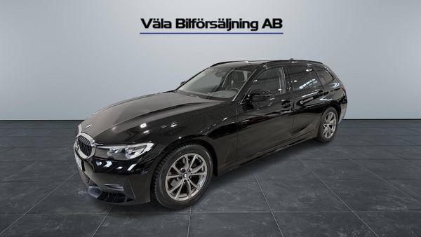 BMW 320 d Touring Steptronic Sport line / Navi / Shadow line - 2021