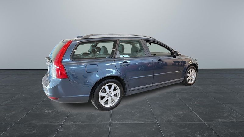 Volvo V50 bild 4
