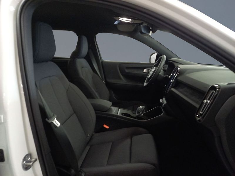 Volvo EX40 bild 6