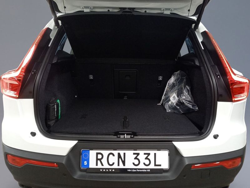 Volvo EX40 bild 8