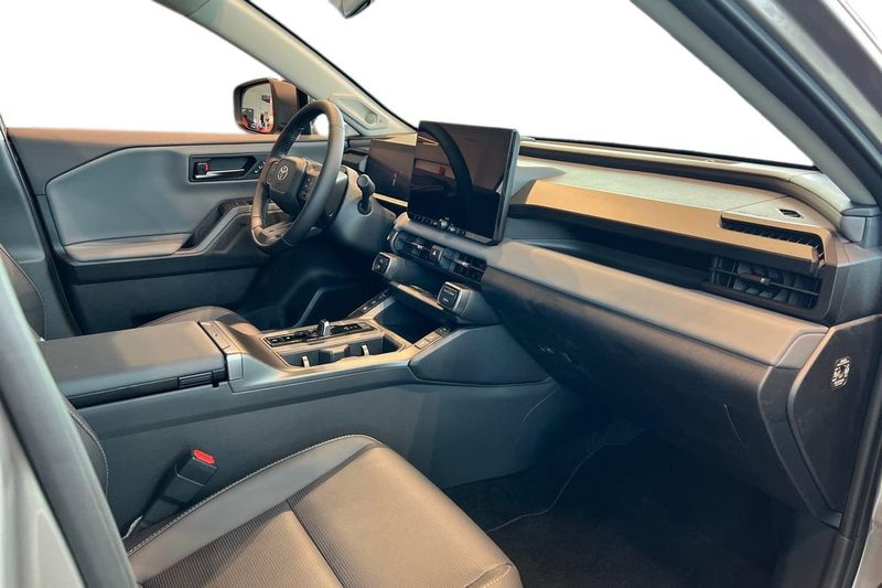 Toyota RAV4 bild 7